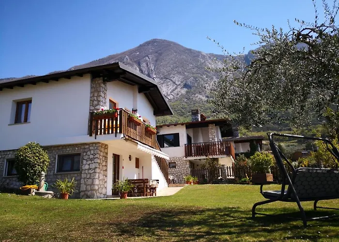 Casa Maestri Мальчезине